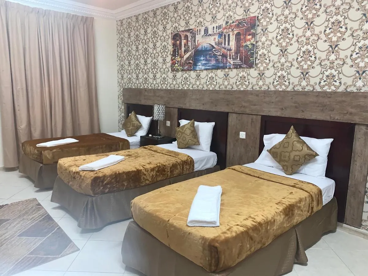 ***  فندق الزهراء الراقي Alzahra Alraqi Hotel Medina Saudi Arabia